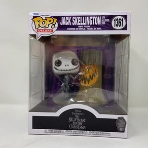 POP! Deluxe: NBC 30th - Jack with Halloween Town Door w/ Protector